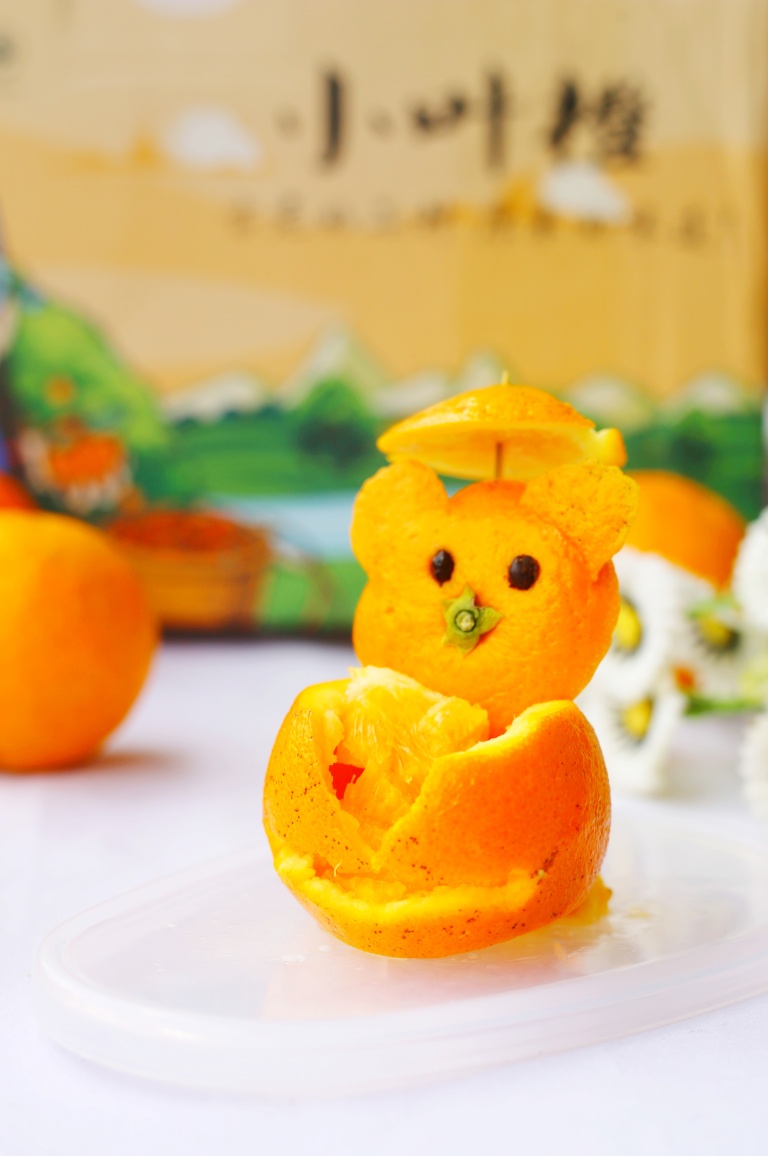 关注            #创意水果吃法          每年这个季节最爱吃橙子