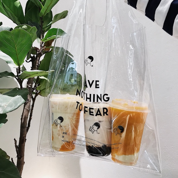 pvc透明袋子在喜茶星球店有售 微博大众点评「同名」 关注 波波茶