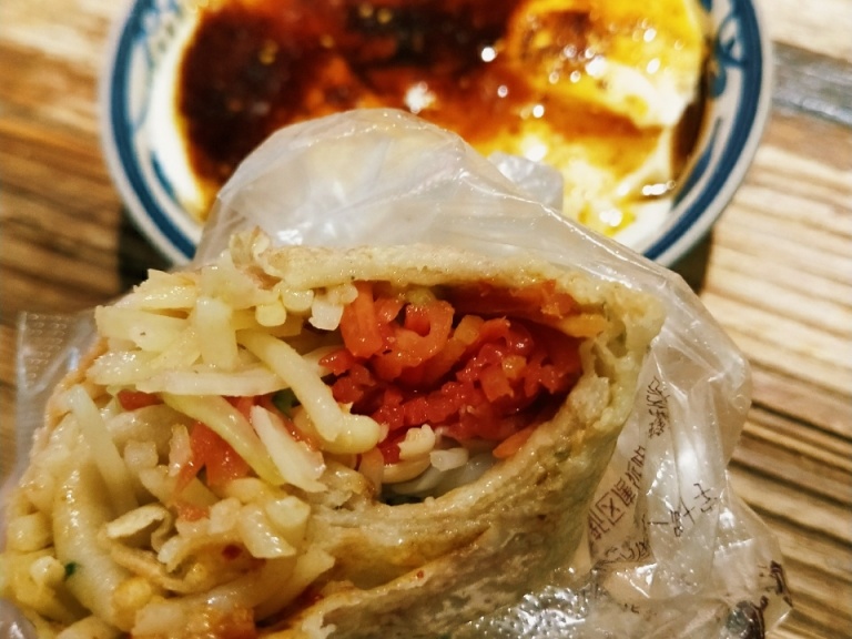 驴蹄子面,猪蹄,豆腐脑三选一