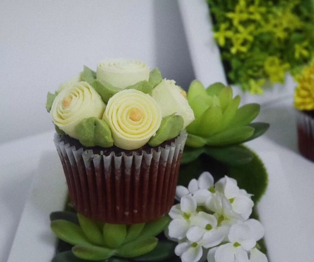 我们是那最绚烂的花儿 最幸福的人儿|boncake