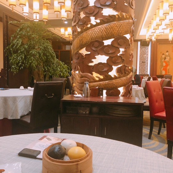 潮府馆世纪公园入口,粤菜经典环境真的好