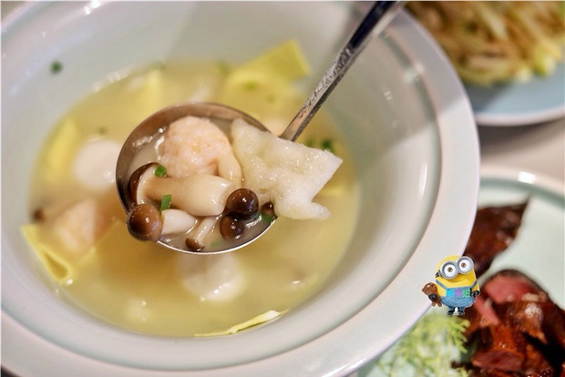 百年咸享四文钱可以买到最便宜的"过酒胚"——茴香豆和盐煮笋,十文