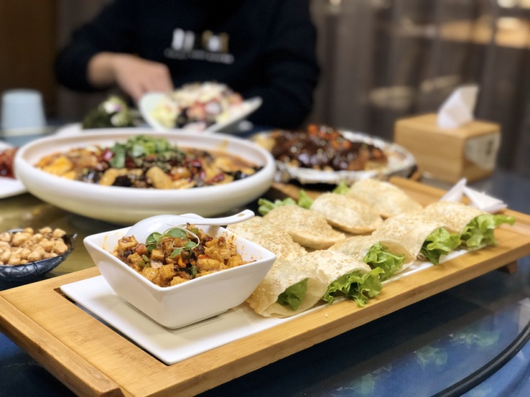 素行天下|素餐越来越大众化