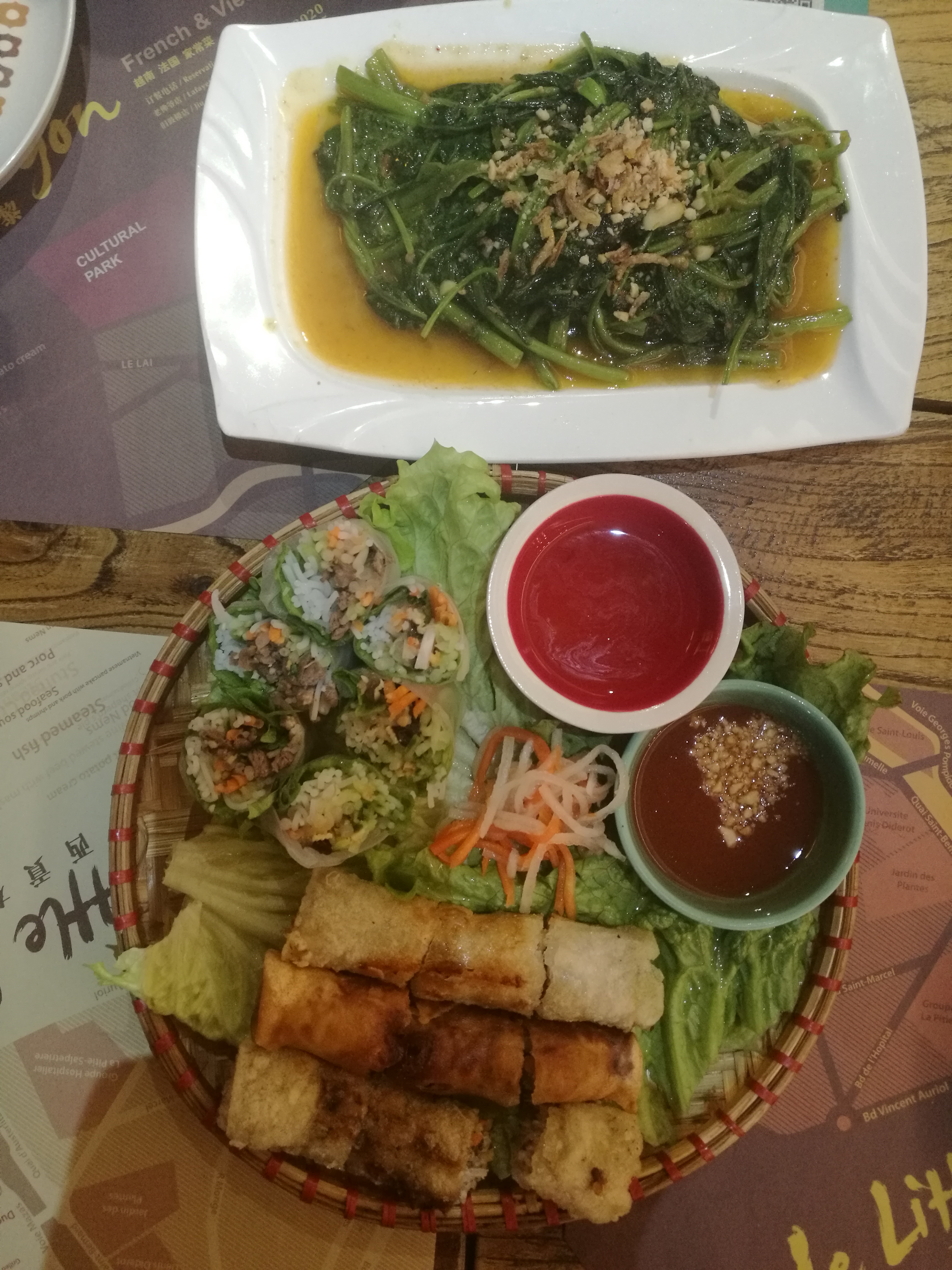 赏心悦目的越南菜