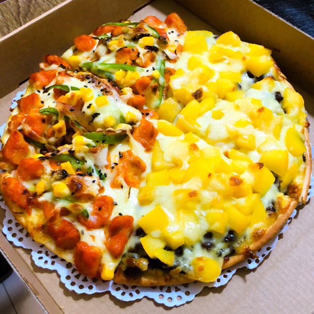 胖胖披萨净水纯手工制作用料新鲜,味美量足得到了大家的一致认可,实物