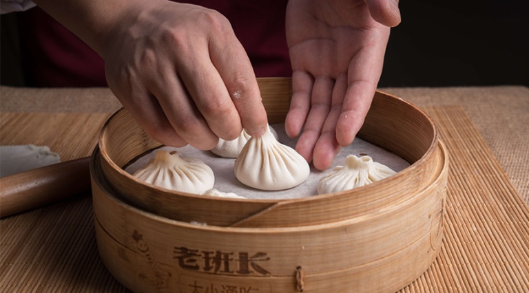 纯手工制作的灌汤包